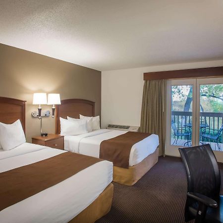 Americinn By Wyndham Baudette Экстерьер фото